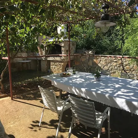 Dom wakacyjny Casa Zarabavci *